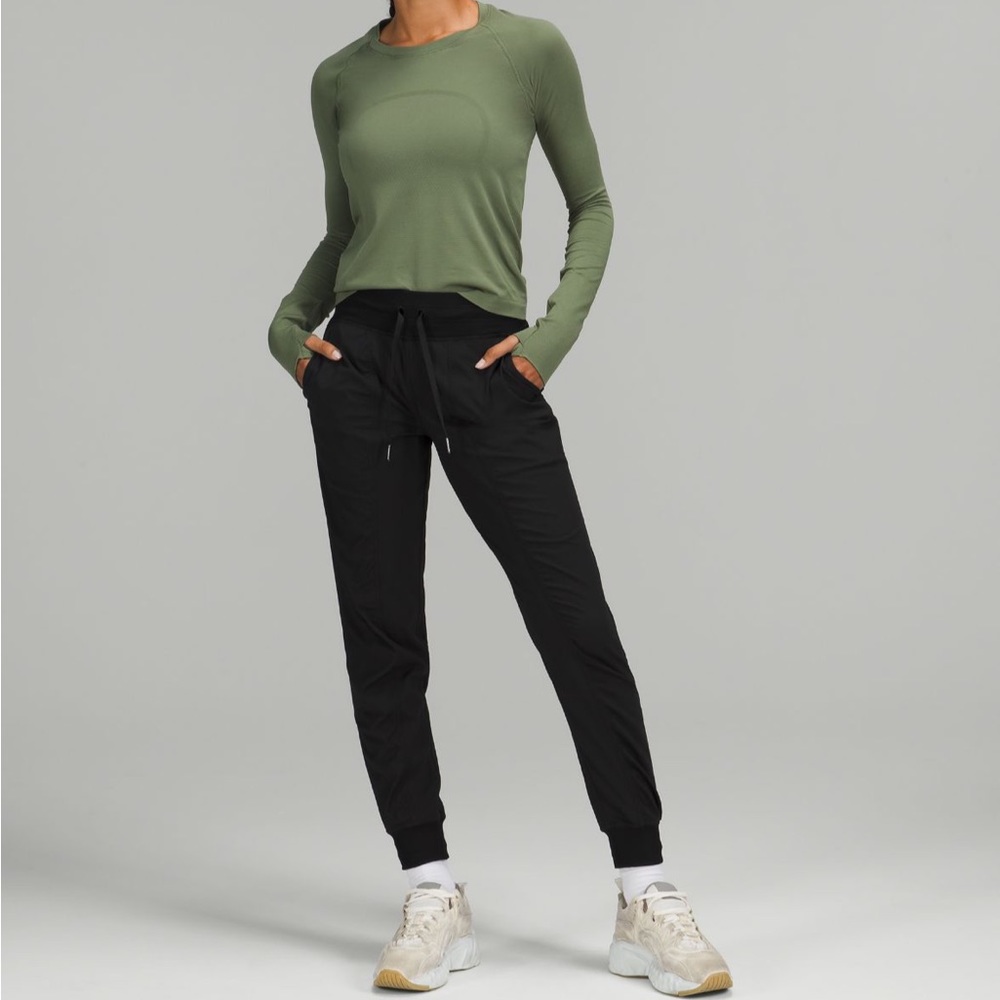 Lululemon Dance Studio Mid-Rise Jogger